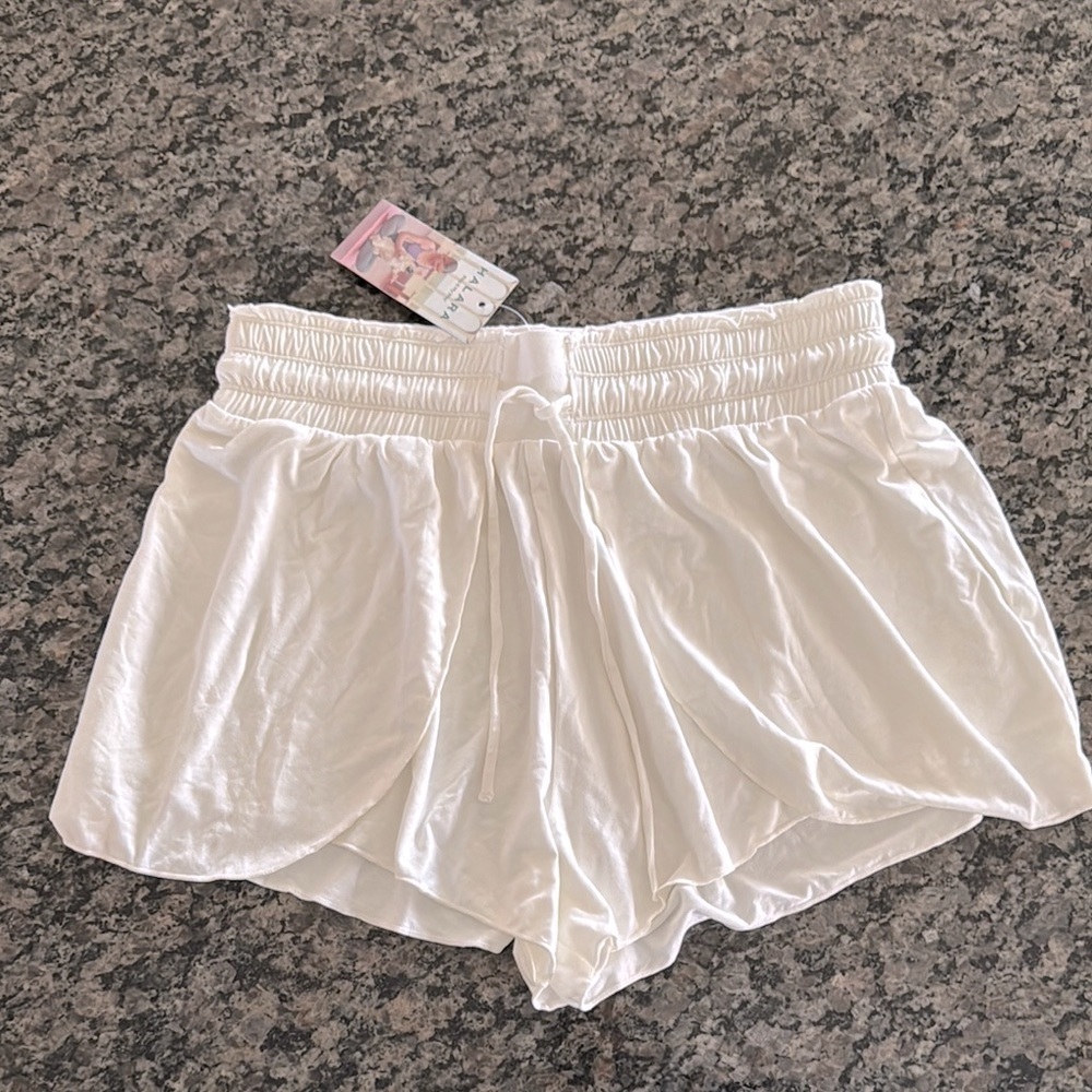 Halara off White elastic Shorts NWT M - Picture 4 of 11